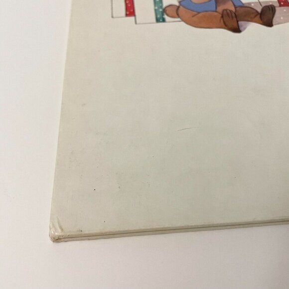 Vintage 1980 The Bear Who Slept Through Christmas by John Barrett Hardcover Book - Picture 4 of 16